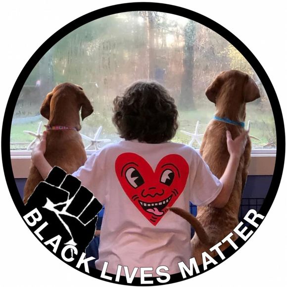 Meet your Posher, Emily - Picture 1 of 1